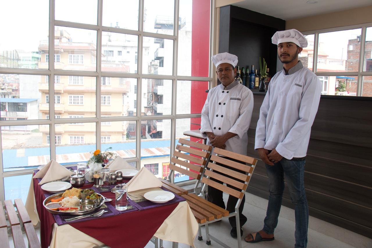 Hotel Himalaya Hub Катманду Экстерьер фото