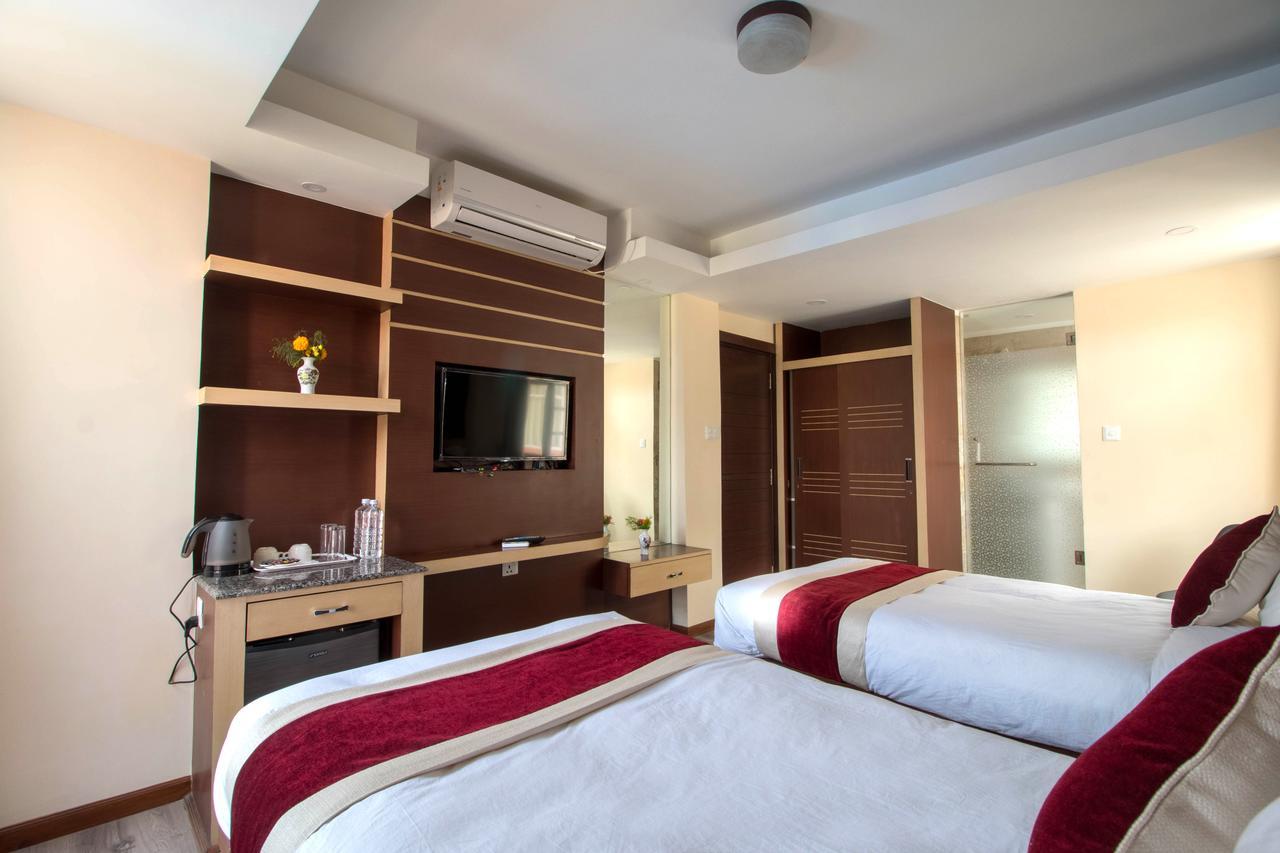 Hotel Himalaya Hub Катманду Экстерьер фото