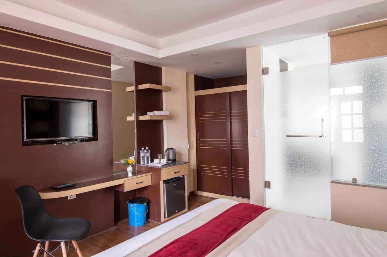 Hotel Himalaya Hub Катманду Экстерьер фото