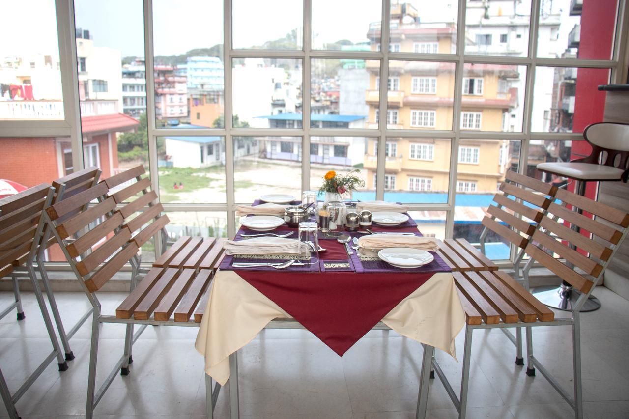 Hotel Himalaya Hub Катманду Экстерьер фото