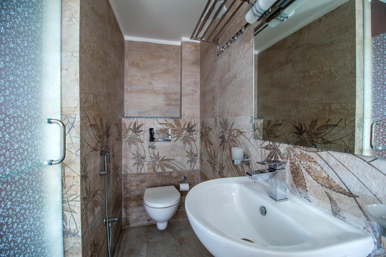 Hotel Himalaya Hub Катманду Экстерьер фото