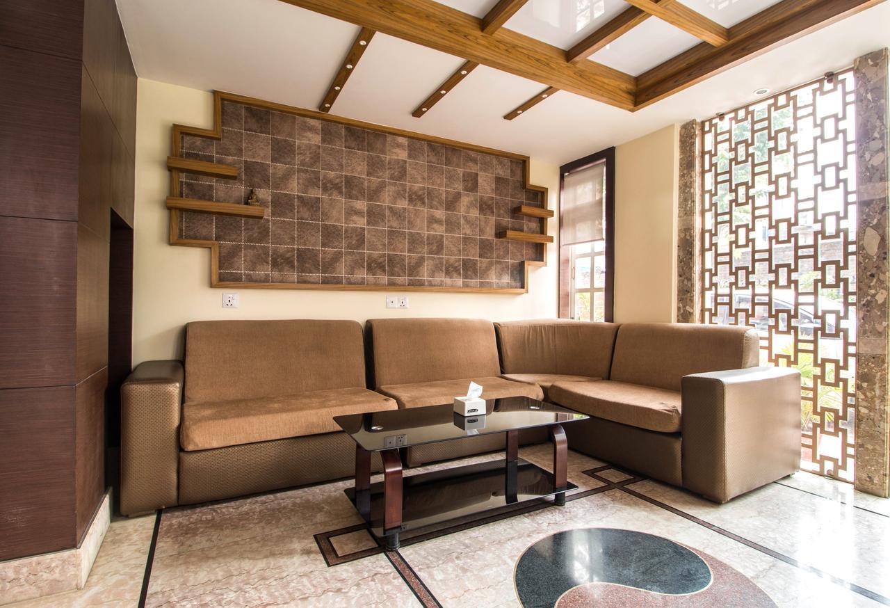 Hotel Himalaya Hub Катманду Экстерьер фото