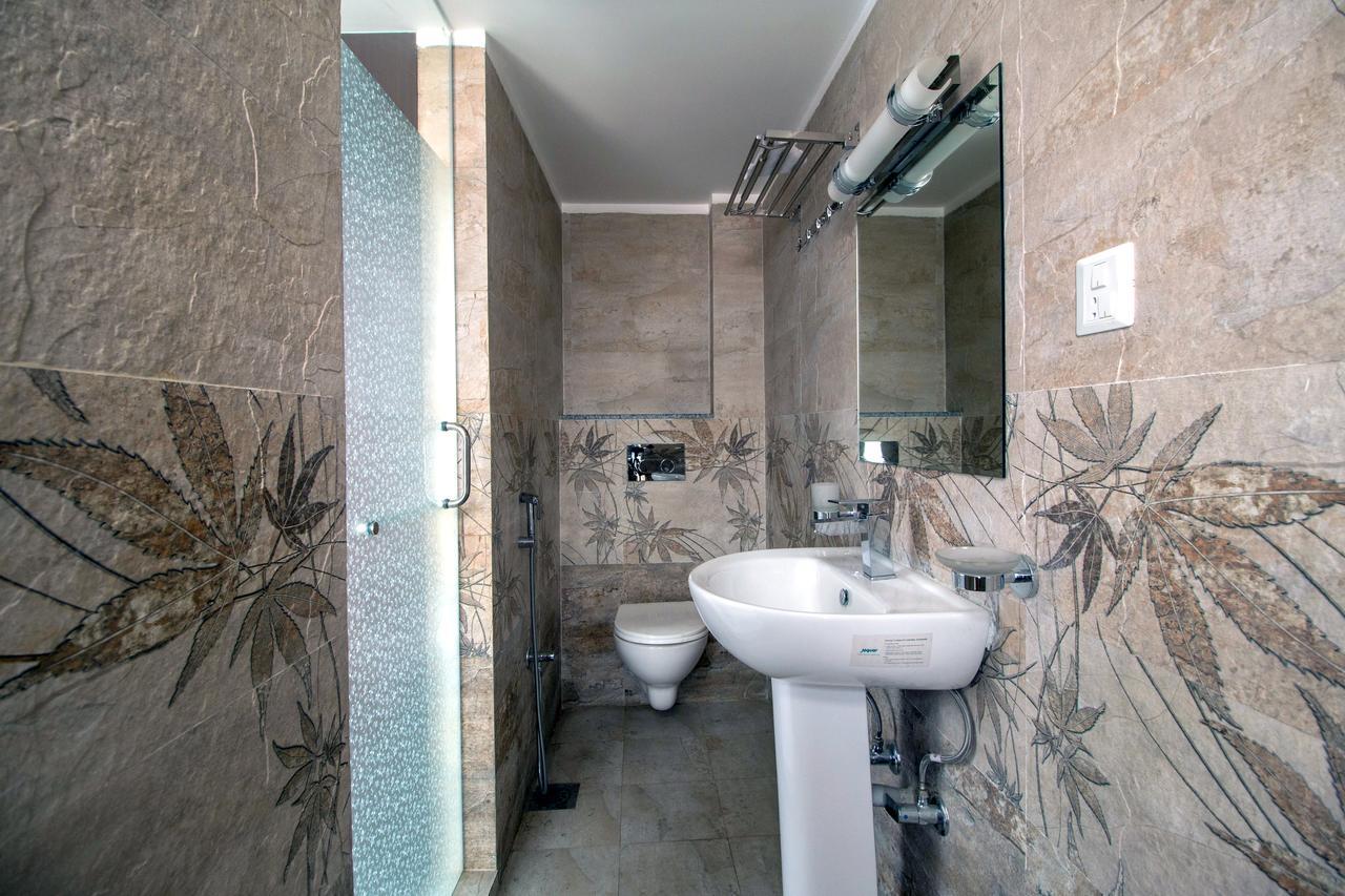 Hotel Himalaya Hub Катманду Экстерьер фото